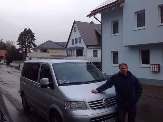  ,   Viktor, 67 ,   ,   , c 