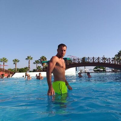  ,   Den, 38 ,   , 