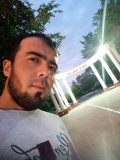  ,   Islombek, 31 ,   ,   