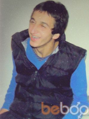  ,   Gio, 33 ,   