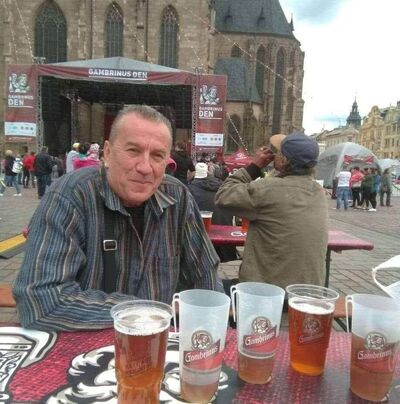  ,   Pavlin, 49 ,   ,   