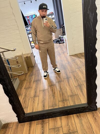  ,   , 28 ,   ,   