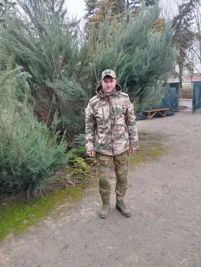  ,   Roman, 28 ,   ,   