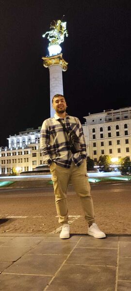  ,   Aziz, 31 ,   ,   