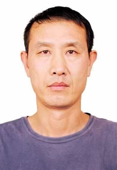  Xianyang,   Alex, 44 ,   ,   