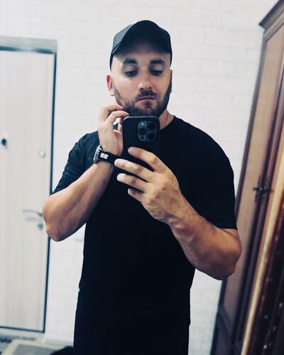  ,   Andrey, 31 ,   ,   