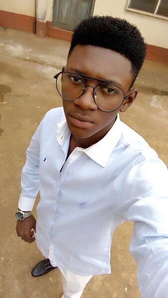  ,   Philip effa, 32 ,   ,   , c , 