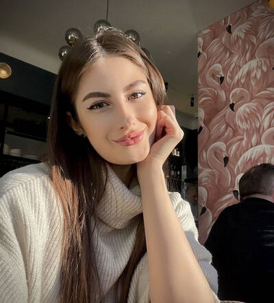  Airway Heights,   Alina, 22 ,     , c , 