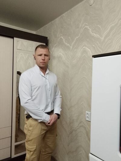  ,   Oleg, 39 ,   ,   , c , 