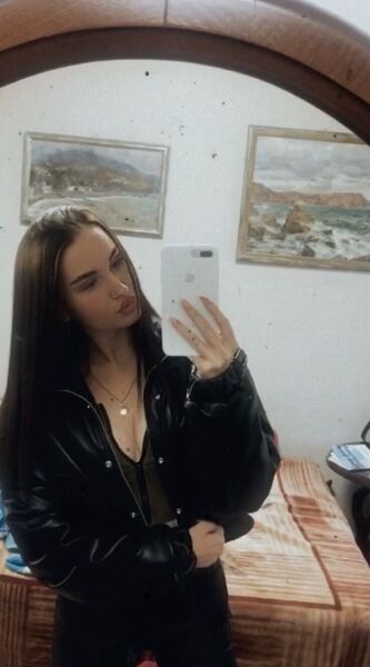  ,   Kristina, 22 ,   