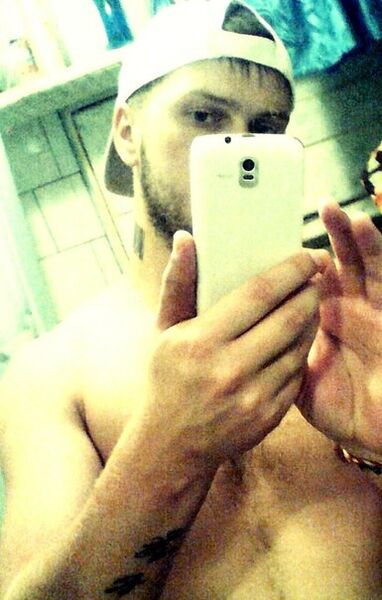  ,   ALEX, 32 ,   