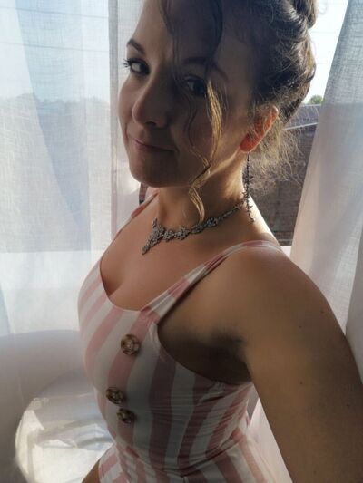  ,   Alexandra, 46 ,   ,   , c , 