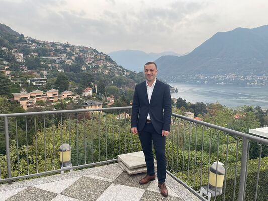  ,   Alexander, 37 ,   ,   , c , 