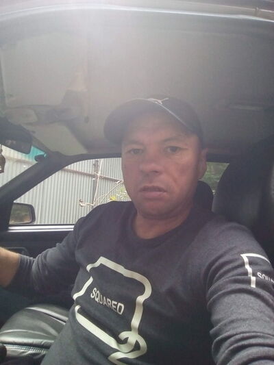  ,   Mihail, 45 ,   ,   