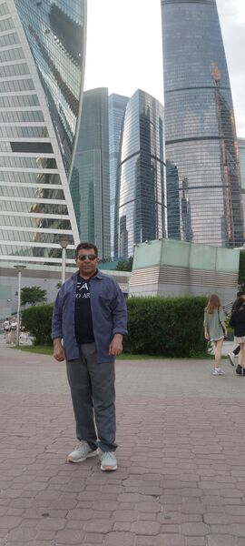  -,   Denis, 48 ,   ,   