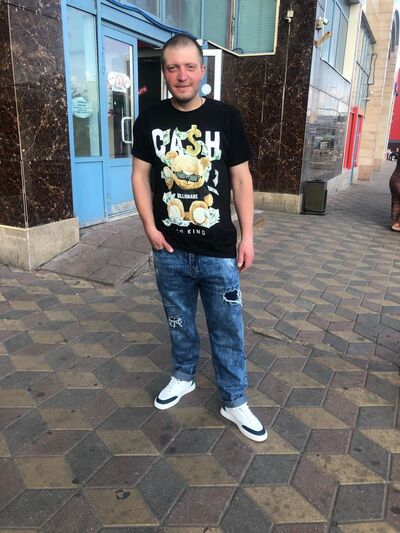  ,   Sasha, 31 ,   ,   