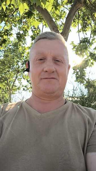  ,   Igor, 54 ,   ,   