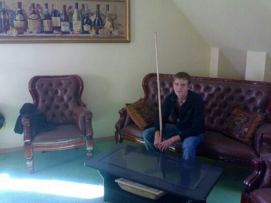  ,   Dima, 35 ,  