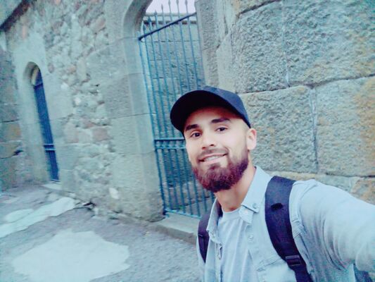  ,   Hamza, 28 ,   ,   