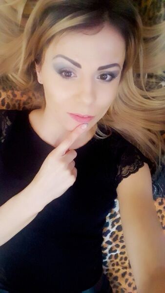  ,   Lana, 38 ,   ,   , c 