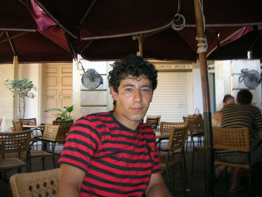  ,   Rafael, 41 ,     , c 