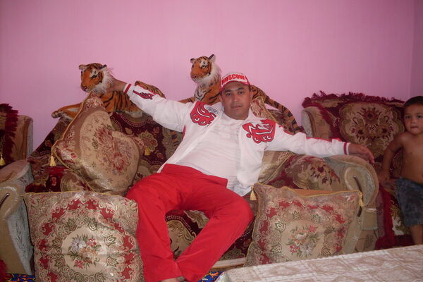 ,   Valsher, 51 ,   