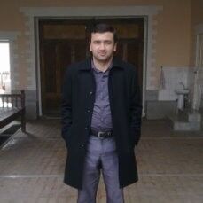  ,   Amir, 25 ,   