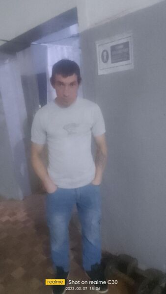  ,   Viktor, 33 ,   ,   , c 