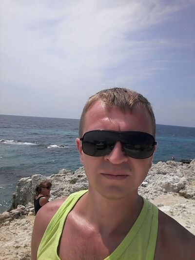  ,   Dmitry, 33 ,   ,   