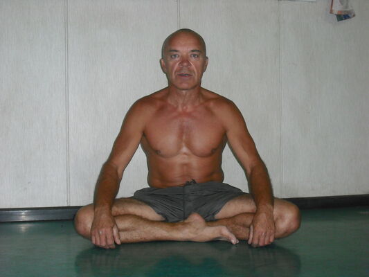  ,   Valery, 63 ,   ,   , c 