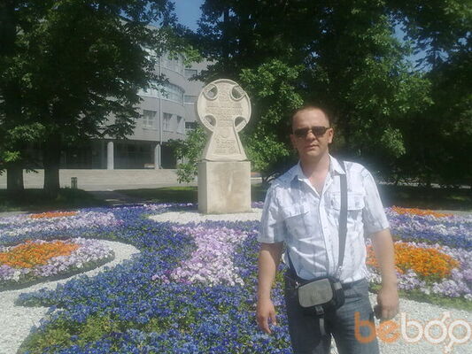   ,   Maikl, 45 ,   