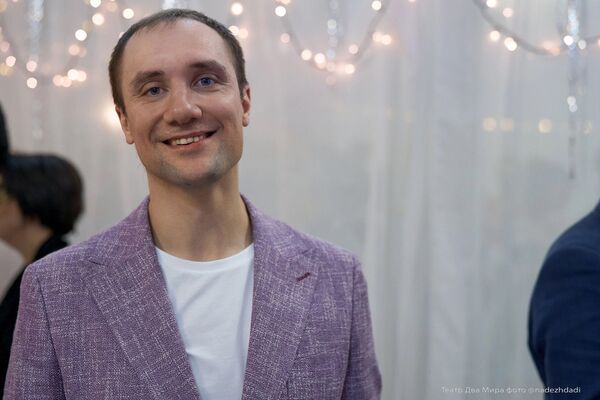  -,   Ivan, 37 ,   ,   , 