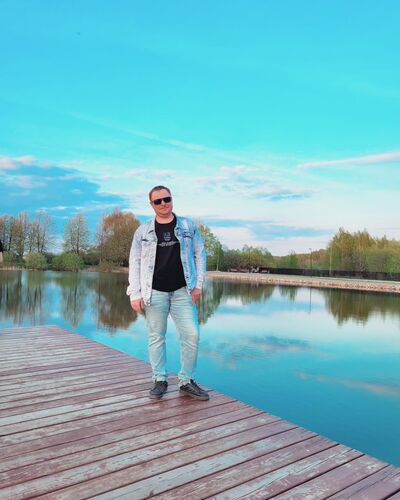  ,   Artur, 36 ,     , c 