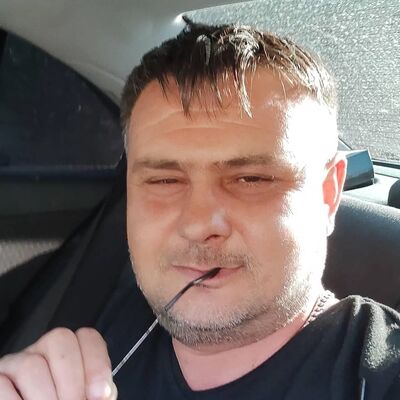  ,   Elman, 42 ,     , c 