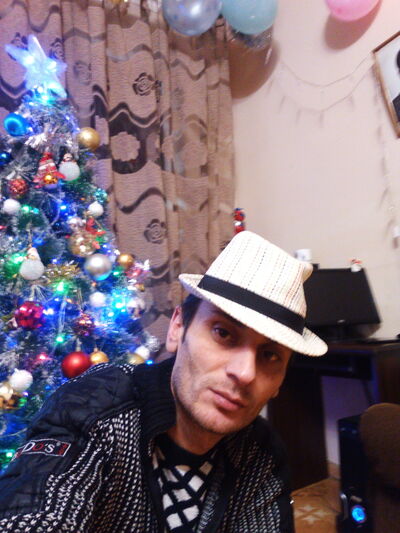 ,   Hayk, 42 ,   ,   , c 