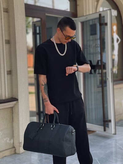  ,   Aleks, 24 ,   