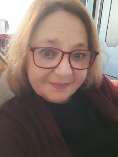   ,   Laura, 71 ,   