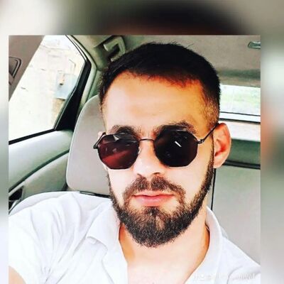  ,   Elvin, 32 ,   ,   