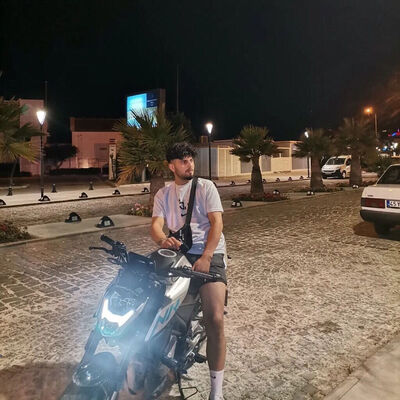 Acala del Rio,   Emre, 26 ,   ,   