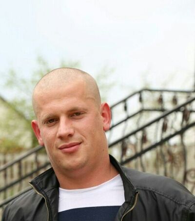  ,   Ivan, 32 ,     , c 