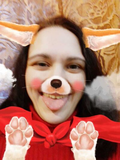  ,   Lola, 34 ,   