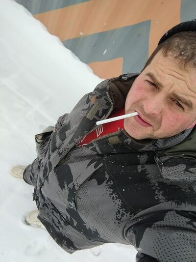  ,   Ilya, 30 ,  