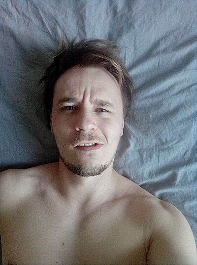  -,   Den, 32 ,   