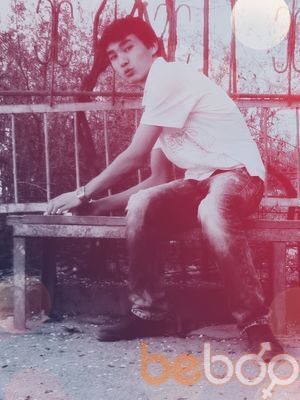  ,   Jaka, 34 ,   