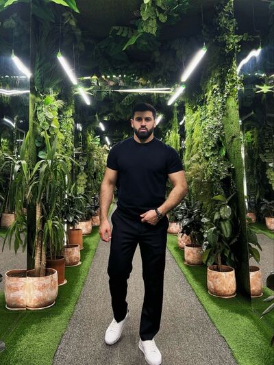  ,   Ruslan, 29 ,   ,   