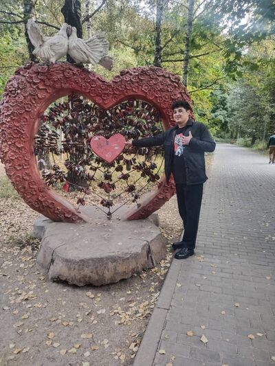  ,   Temurbek, 29 ,   c 
