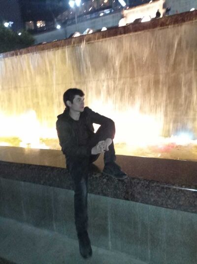  ,   Maksim, 25 ,   ,   