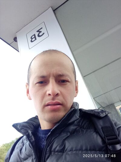  ,   Islomjon, 32 ,   ,   
