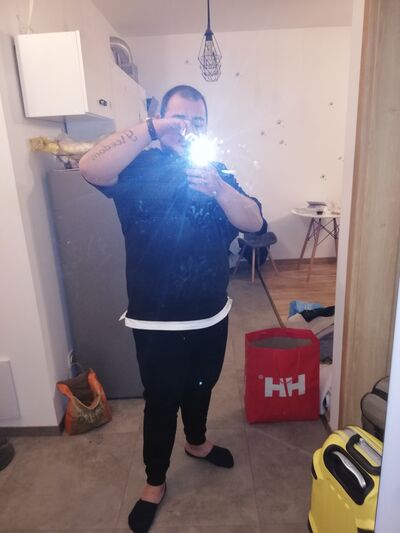  Bielany Wroclawskie,   Alexs, 29 ,   ,   