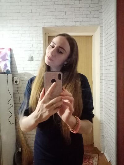  ,   Anastasia, 33 ,   , 